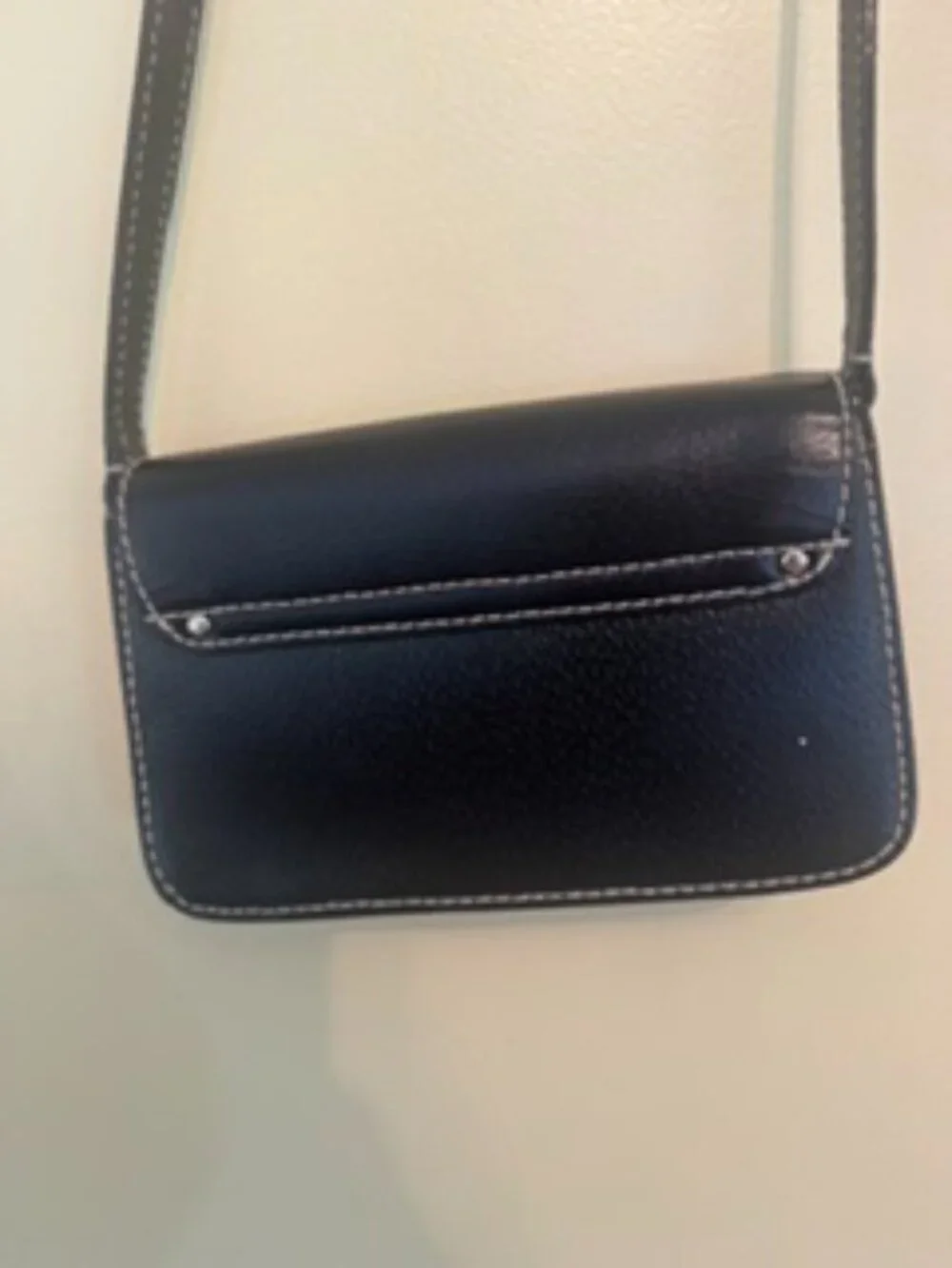 Kate Spade New York Small Wellesley Flynn leather crossbody